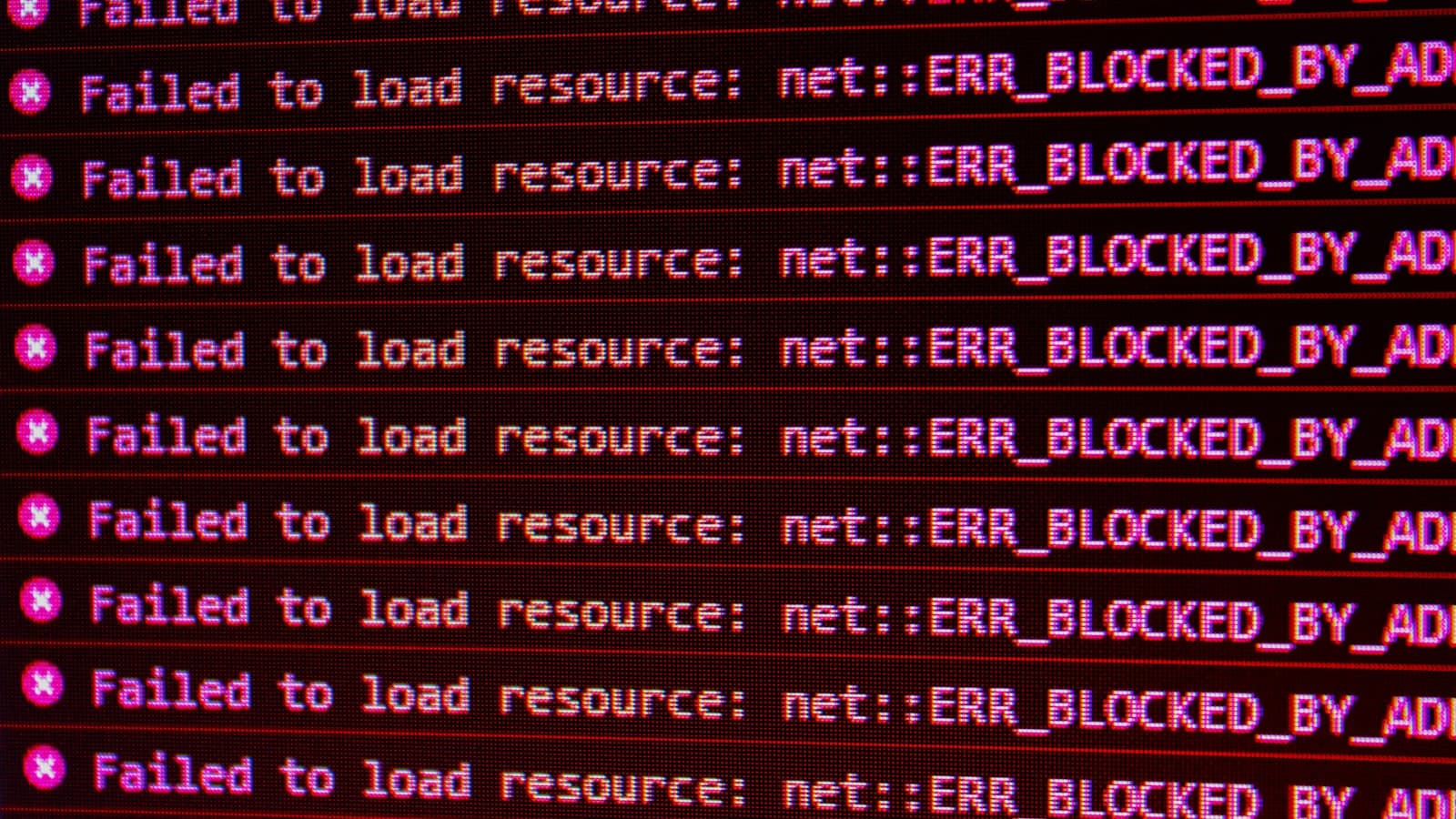 Detail of an error screen and developer workspace